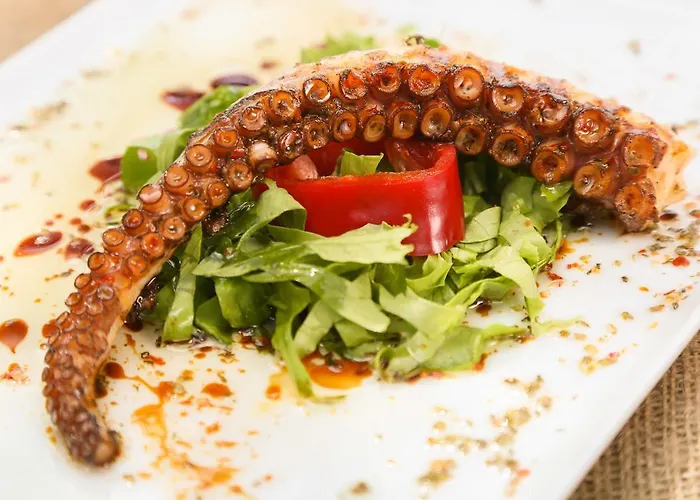 Orhaniye Incir Bungalow, Beach & Restaurant База отдыха Орхание